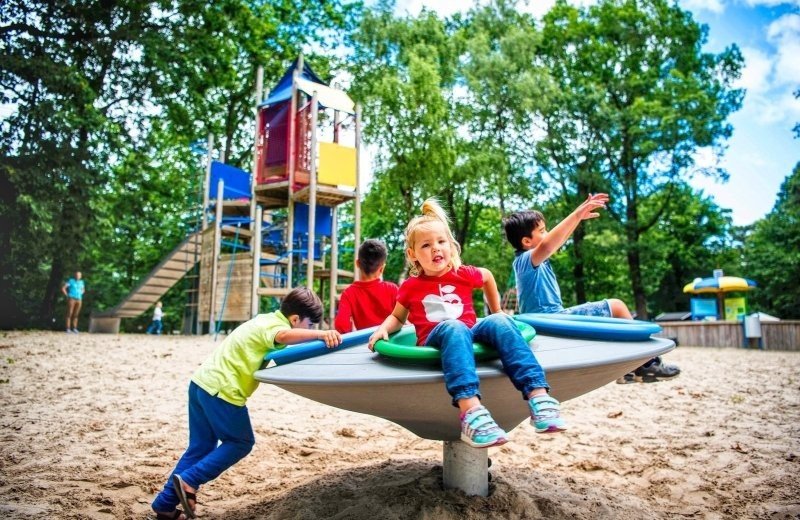 Großer Spielplatz